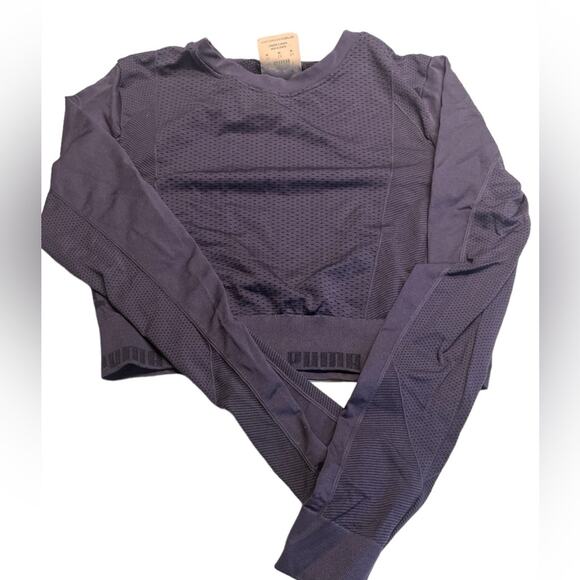 Puma Women’s Blue Long sleeve Athletic Top Medium - Picture 1 of 7